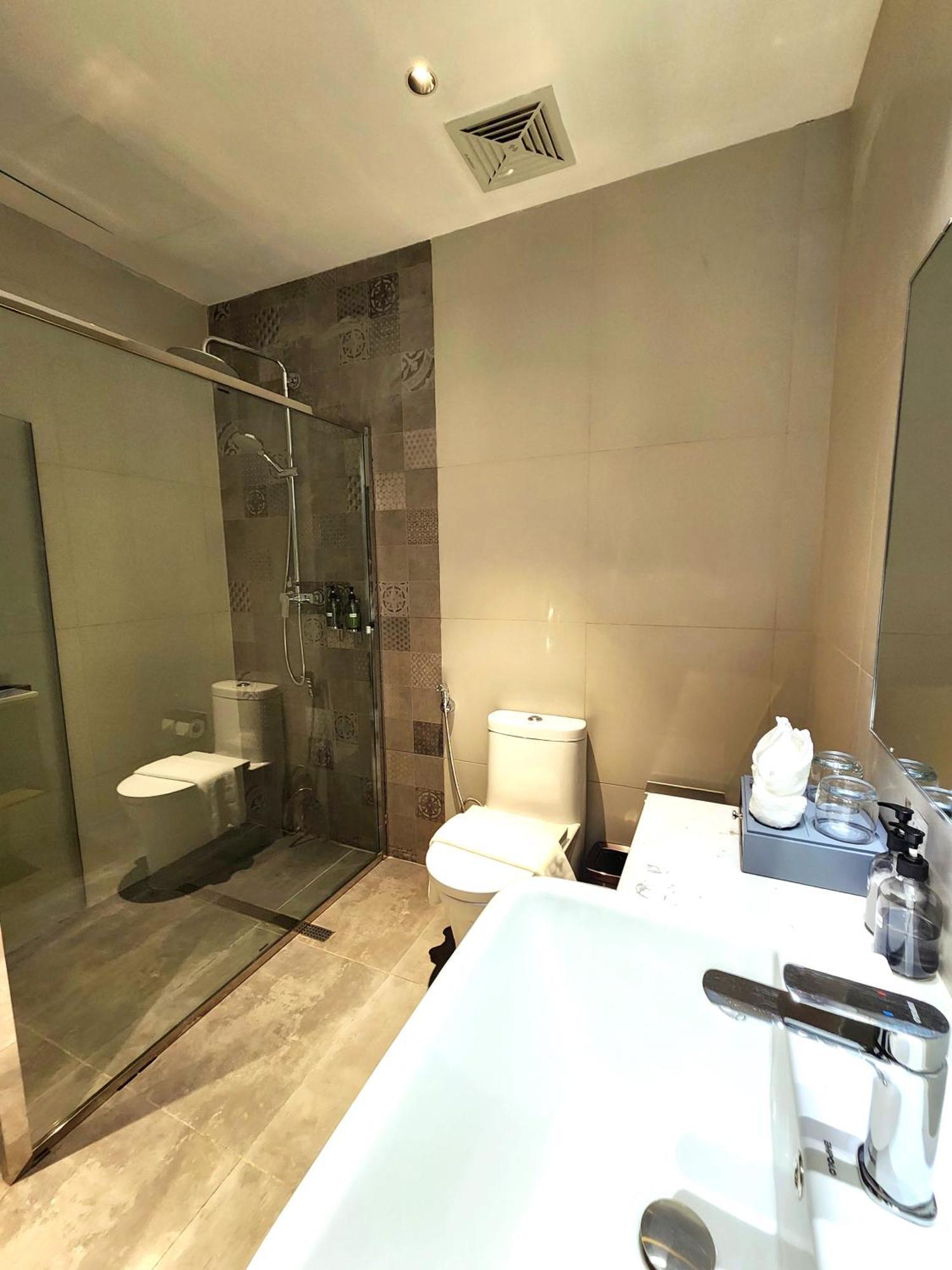Zo Amalthea Hotell 4*